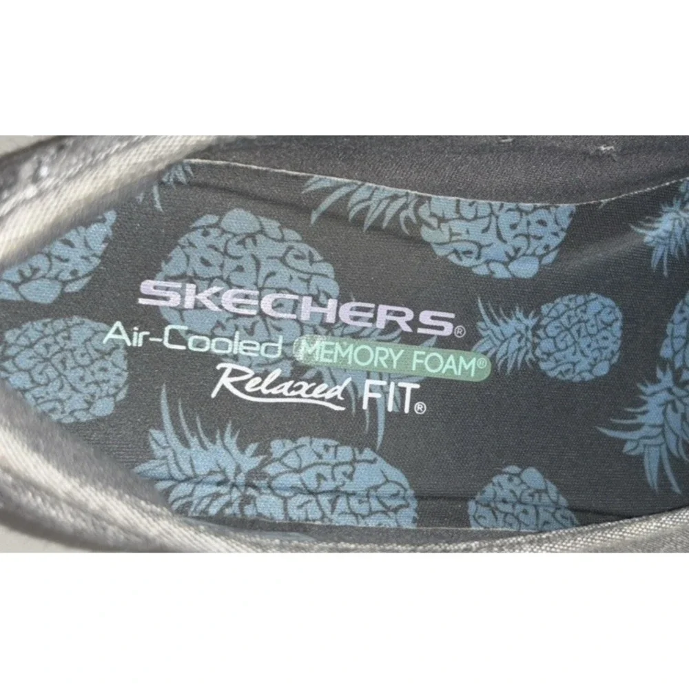 Skechers Relaxed Fit Reggae Fest Manzanita Women's Size 9.5 Gray Walking Shoes‎